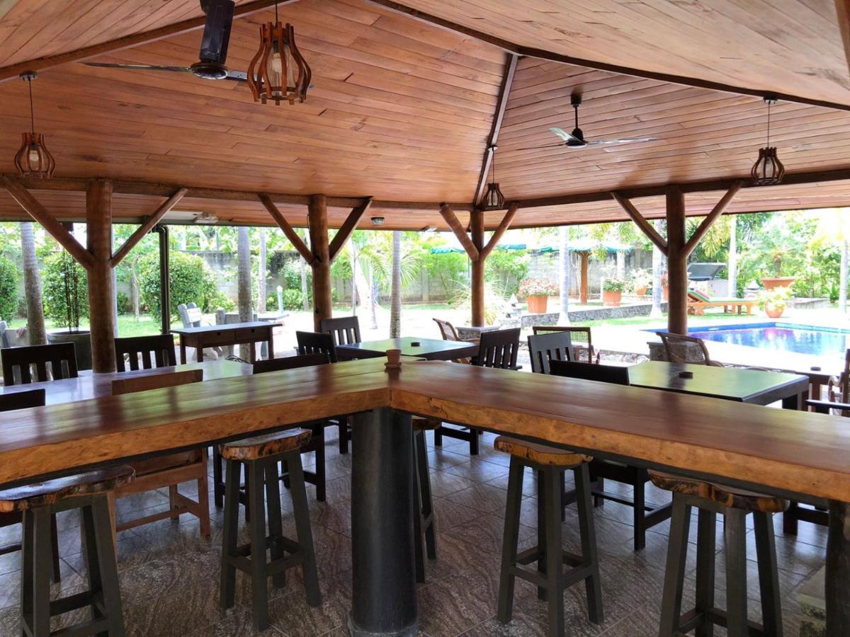 Avalon Village Resort Induruwa Buitenkant foto